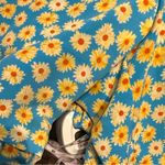 Vintage polyester daisy print Floral Button Photo 5