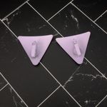 Vintage Clip On Earrings 1 & 1/8" Light Purple Hammered Pattern Triangle Photo 4