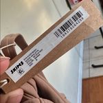 SKIMS  Fits Everybody Scoop Bralette Sienna Size M NWT Photo 5