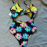California Waves NWT  Juniors Black Gerber Daisy Knotted Cutout One-Piece Size XS Photo 4