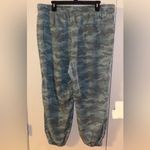 Knox Rose Camo Joggers - size XXL Photo 1