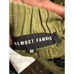 Almost Famous Olive Green Cargo Pants Camo Pocket Detail Women's Size Medium Photo 3
