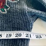 ZARA  gray floral sequins top size Medium Photo 5