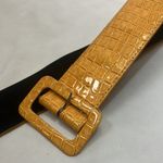 Yellow crocodile patent leather wide belt woman’s size S/M Photo 2