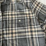 Old Navy The Boyfriend Shirt Tan & Gray Plaid Flannel Button Down Shirt Photo 2