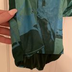 Tiger Mist SET! Brand new. Green blue print. Medium Photo 3