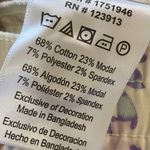 NEW JACHS GIRLFRIEND Stretch Satin Chino Shorts Size Large Floral White 5" Photo 3