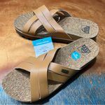 REEF NWT  Kaia platform cross Slide Sandals tan natural size 9 Photo 1