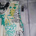 Van Heusen  sleeveless floral top Photo 5