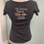 Harley Davidson Baby Tee Size Medium 100 Anniversary Skull Flames Milwaukee Black Photo 3