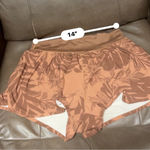 Aerie Women's  Shorts Size L Brown Floral Photo 5