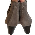 Vionic EUC  Leather Madeline Ankle Boots Size 8.5 Photo 4