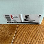 SO White & Black Chelsea Lug Boots - NIB Photo 3