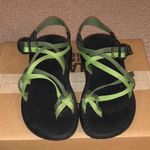 Chacos Vibram Sole Toe Strap Sandal Photo 0