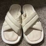 Matisse Footwear Beach by Matisse Women's Cream Sandals Photo 1