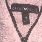 Derek Heart Jacket Photo 2