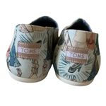 Disney Toms x limited edition Cinderella print classic canvas slip-on shoes Photo 6
