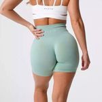 NVGTN Pro Shorts XS Sage Green Photo 0