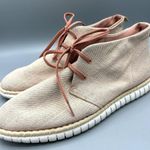 Clarks Womens 8.5 Boots Blush Pink Ankle Chukka Lace Up Casual Canvas Fall Photo 0