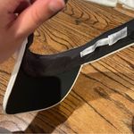 Nike  White and Black Sports Visor Photo 4