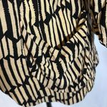 Hollister I Love H81 geometric print blazer with pockets size small Photo 4