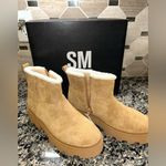 SM NEW YORK Women's Tan Ankle platform Boots size 8 Medium Photo 0