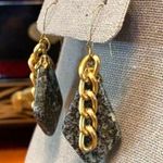 Vintage Elegant Dangle Earrings with Gold Chain and Gray Stone Element Green Photo 8