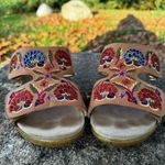 Alegria Algeria Embroidered Flowers Boho Style Wedge Sandals Photo 3