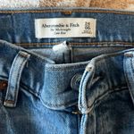 Abercrombie & Fitch Abercrombie Jeans 90s Straight Curve Love Low-Rise Photo 2