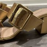 Chinese Laundry NWOB gold buckle heel sandals 7.5 Photo 4