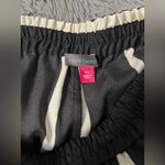 Vince Camuto  Women’s Black & Off White Wide Leg Pants Size PS Photo 6