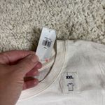 Old Navy Womens XXL Snoopy Peace Sign American Flag Graphic T Shirt White Photo 5