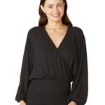 Beyond Yoga NWT  Wrapped Up Pullover Size Medium Black Women’s Photo 0