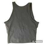 Everlane The Perform Tank Photo 3