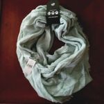 Van Heusen  Light Green Square Scarf - New Photo 0