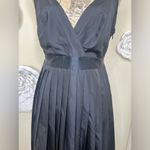 The Limited NTM: Empire Waist Pleated Accordion Skirt Black Midi Dress Sz 10 Photo 3