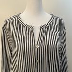 J Jill Shirt Button Up TunicTop Roll Tab Sleeve Gray White Striped Flowy M Size M Photo 1