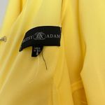 Betsy and Adam Jordan Cape Sleeve Crepe Sheath Dress in Yellow Size US 8 Photo 8