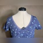 Cut & Paste Womens Blue Short Sleeve V Photo 10
