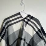 Plaid Blanket Scarf Shawl White Black Gray Fringe One Size Photo 2