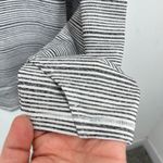 Under Armour  Women's Size 2X Striped Cowl Neck Long Sleeve Athletic Pullover Photo 6