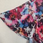 Torrid  size 2 2x multicolor floral twist front top short sleeve shirt bright fun Photo 9