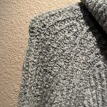 Garage Women’s Cozy Gray Ribbed Chunky Turtleneck Sweater Size XS Photo 3