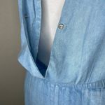Style Envy Light Blue Denim Sleeveless Chambray Pockets Low Cut Top Size Small Size M Photo 5