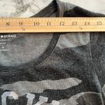 Lucky Brand  women’s camouflage cap sleeve t-shirt, size L EUC Photo 2