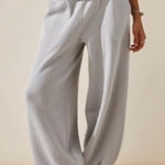 Free People  FP Beach Freya Knit Tapered Balloon Pants Size small light gray Photo 0
