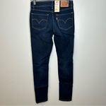 Levi's Levi’s 711 Skinny Jeans Dark Wash Size 2 Short NWT W26 L28 Photo 4