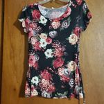 Maurice's Floral lace up t-shirt Photo 3