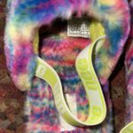 UGG  FLUFF YEAH SLIDE SLIPPERS RAINBOW FURRY FUZZY Photo 3