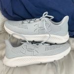 Under Armour  Gray Running Shoes Photo 0
